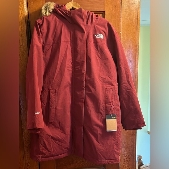 North Face Parka - Picture 3 of 5